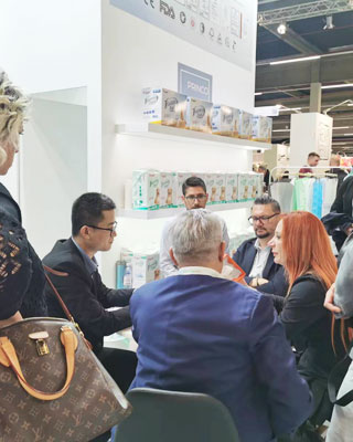 85 قطعة نظافة سطح مرة واحدة مطبخ نظافة مناديل رطبة نظافة سطح قذر مطبخ مناديل رطبة 17